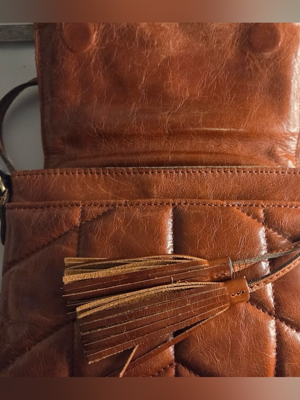Patricia Nash vintage Cognac leather Crossbody bag quilted tassel - Picture 5 of 13